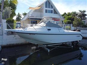 Boston Whaler 26 Conquest