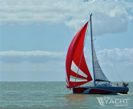 ULTRALIGHT YACHT WR33 - Default Image