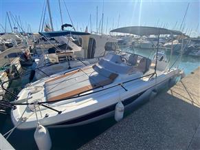 BENETEAU FLYER 8 SUNDECK