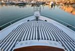 Sunseeker 88 Yacht - 3 - Fordeck