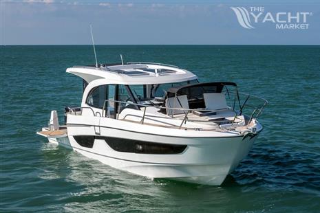 Beneteau Antares 11