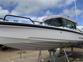 Axopar 28 Cabin