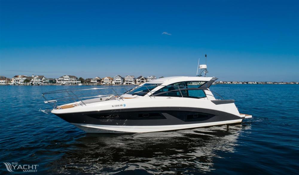 2021 Beneteau