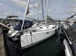 Hanse 415