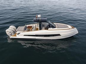 Astondoa Yachts 377 Coupe Outboard