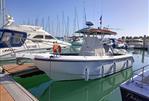 BOSTON WHALER OUTRAGE 26