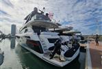 SUNSEEKER MANHATTAN 73 - Platform/Tender