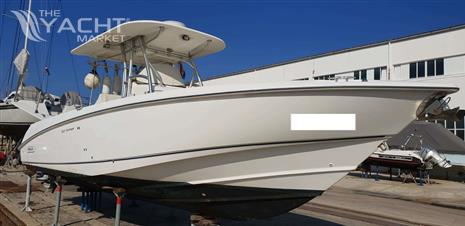 BOSTON WHALER OUTRAGE 320