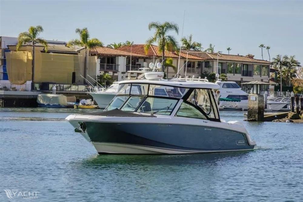 2018 Boston Whaler