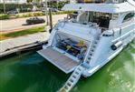 Ferretti Yachts 94