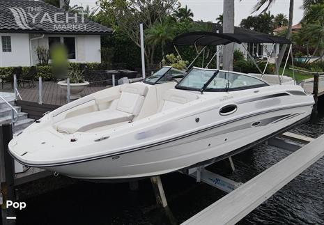 Sea Ray 260 Sundeck - 2012 Sea Ray 260 Sundeck - Photo #1