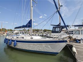 Hallberg-Rassy 39