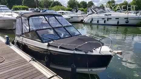 Quicksilver Activ 605 Bowrider