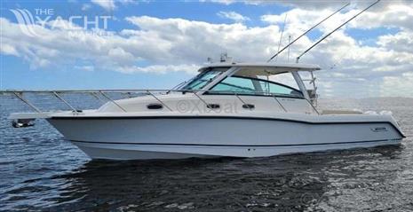 BOSTON WHALER CONQUEST 345