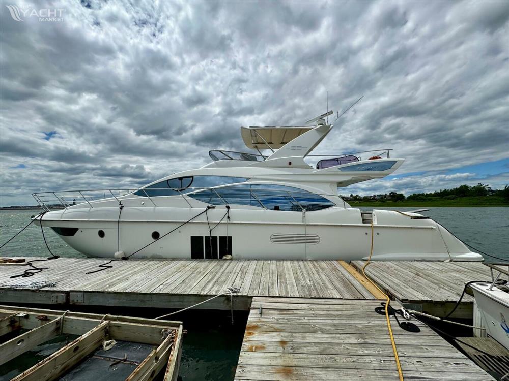 2012 Azimut