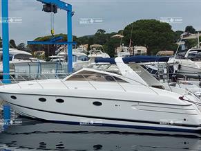 PRINCESS V42