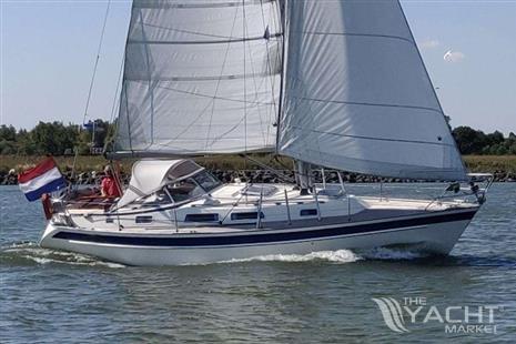 HALLBERG RASSY HALLBERG RASSY 34