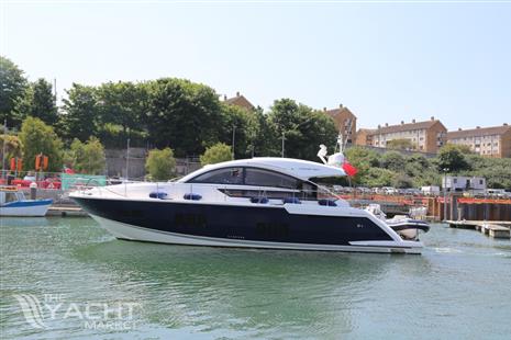 Fairline Targa 50 GT - Image courtesy of JD Yachts