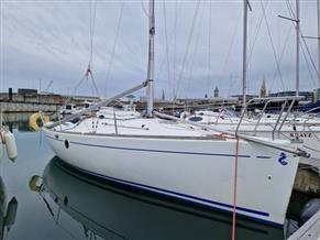 Beneteau First 211