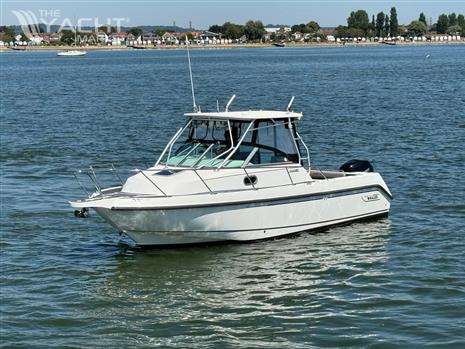 Boston Whaler 26 Conquest