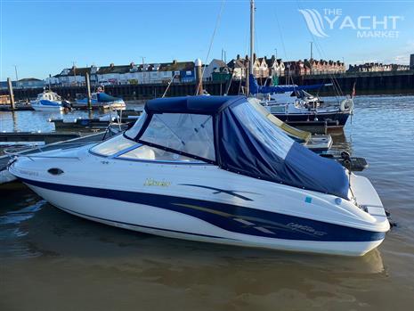 Rinker Captiva 232