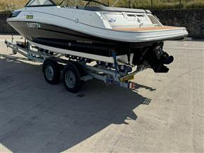 Bayliner VR5 Bowrider I/O