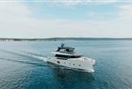 Sanlorenzo SX76 #16 - Sanlorenzo-SX76-motor-yacht-for-sale-exterior-image-Lengers-Yachts-2-2-1-scaled.jpg