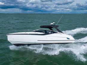 Fairline F//Line 33