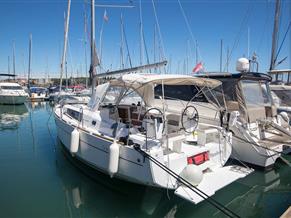 BENETEAU OCEANIS 35