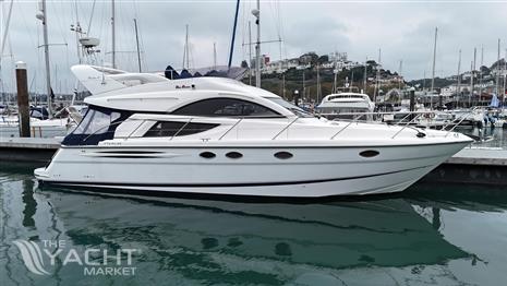 Fairline Phantom 43