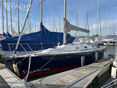 BENETEAU FIRST 31.7