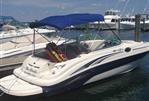 Sea Ray 240 Sundeck