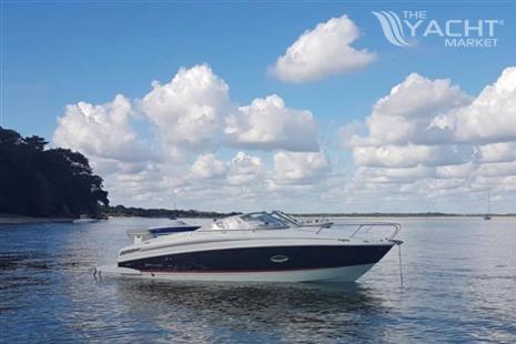 Bayliner 742 Cuddy - Image courtesy of JD Yachts