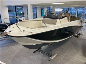 QUICKSILVER QUICKSILVER ACTIV 675 OPEN