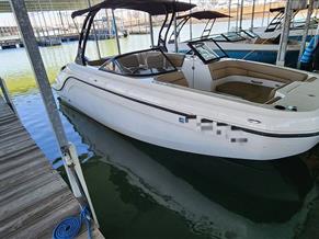 Bayliner DX2200