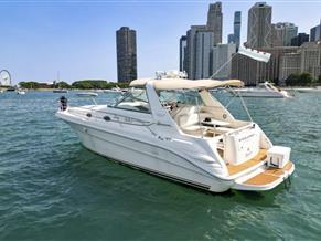 Sea Ray 330 Sundancer