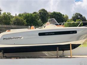 INVICTUS CAPOFORTE CX280