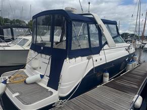 Rinker 270 Fiesta Vee