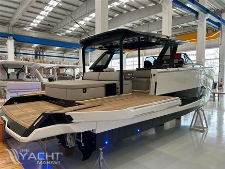 CRANCHI CRANCHI A46 LUXURY TENDER