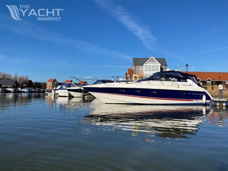 Sunseeker Portofino 400