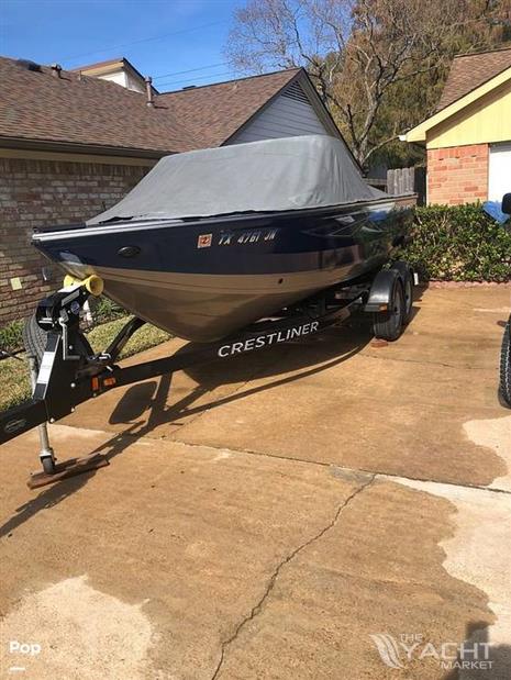 Crestliner 1850 Super Hawk - 2016 Crestliner 1850 Super Hawk - Photo #1