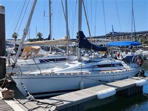 BENETEAU FIRST 305