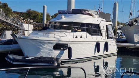 BENETEAU SWIFT TRAWLER 30