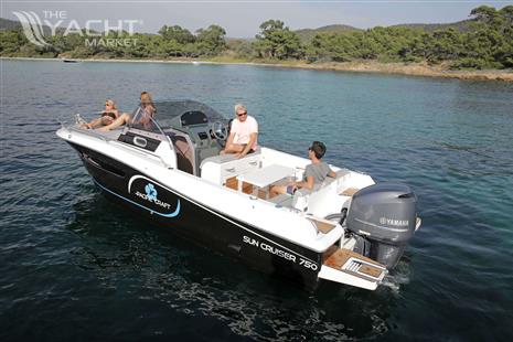 PACIFIC CRAFT PACIFIC CRAFT 750 SUN CRUISER