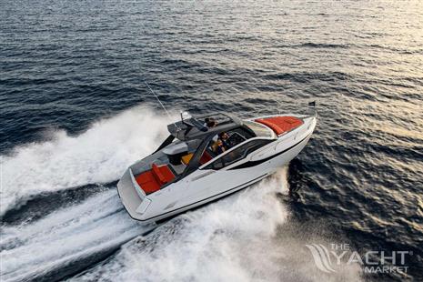 Fairline F//Line 33