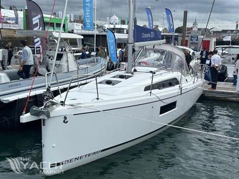 Beneteau Oceanis 30.1