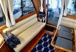 Ocean Alexander Classicco Sedan - Salon Starboard Aft