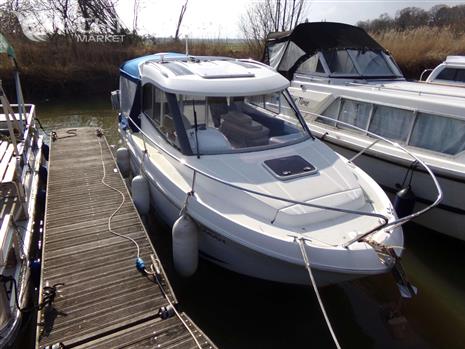 Beneteau Antares 6.80