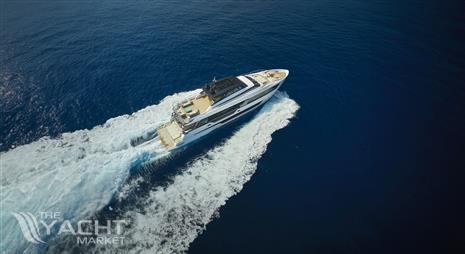 Ferretti Yachts 1000