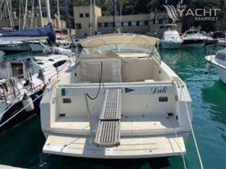 FERRETTI ALTURA 35